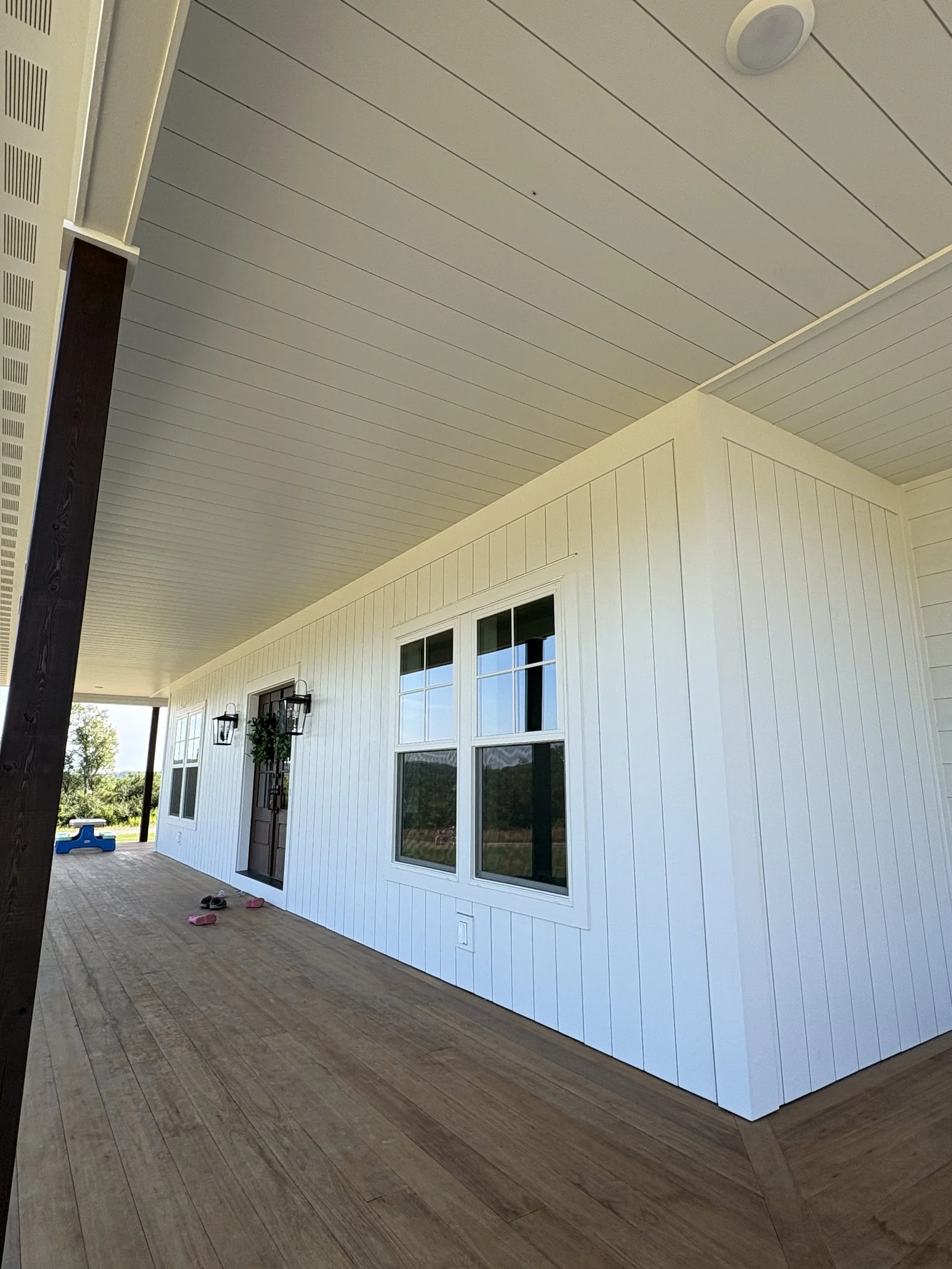 Interior finish carpentry in a Vermac-built home
